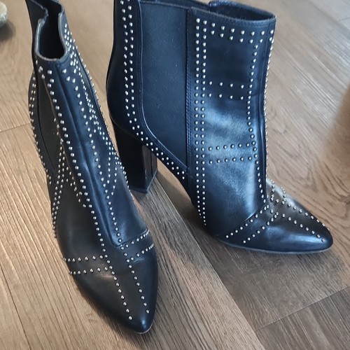 Vince camuto basila studded - vince, vc-basila